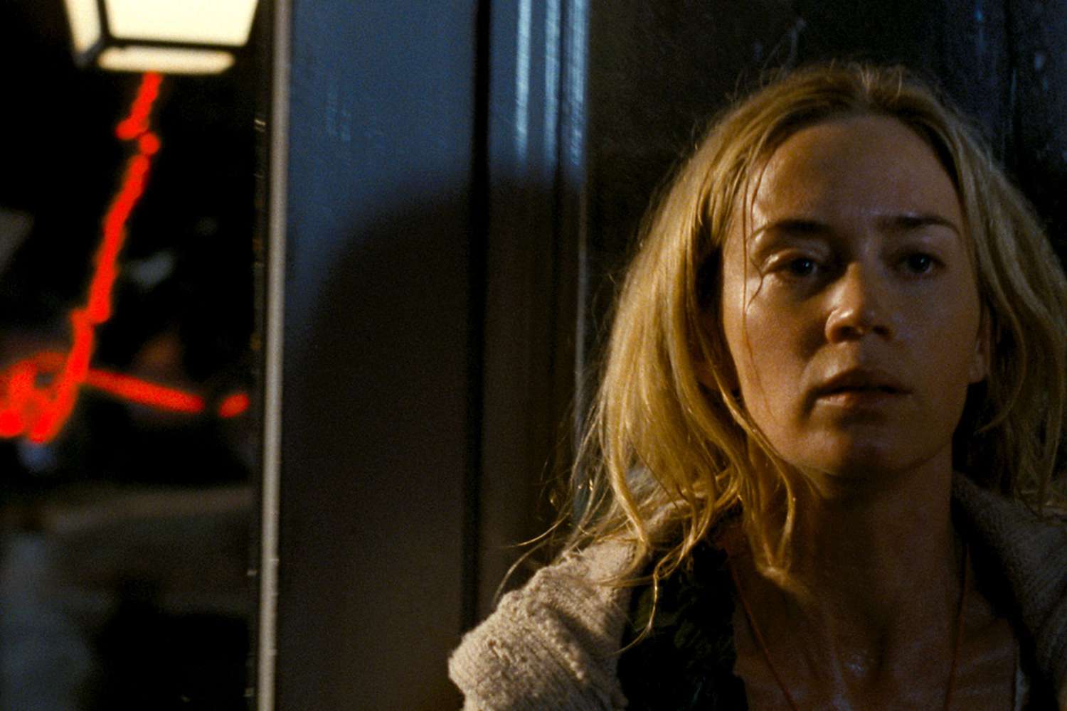 charles d allen recommends emily blunt blow job dennis paley add emily blunt blow job photo
