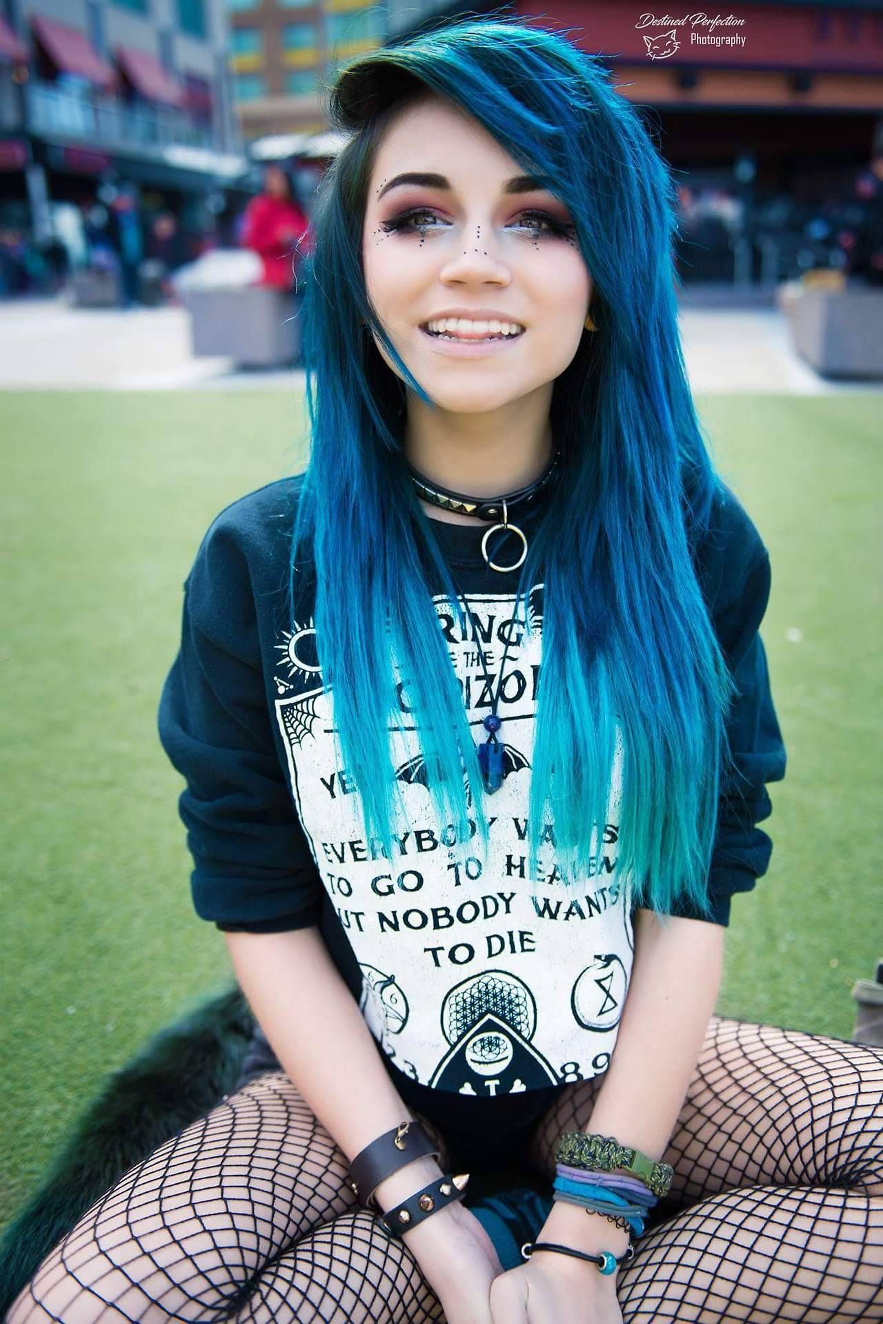 emo chick strips - the arrangement emma starletto asheley charris