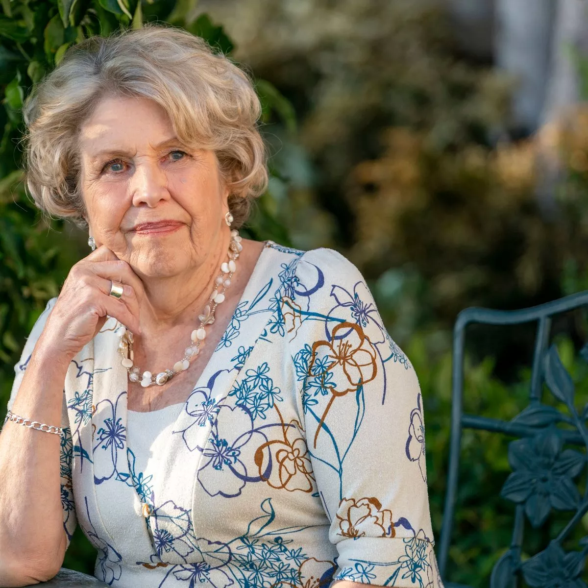 cecilia merrick recommends Anne Moore Sex
