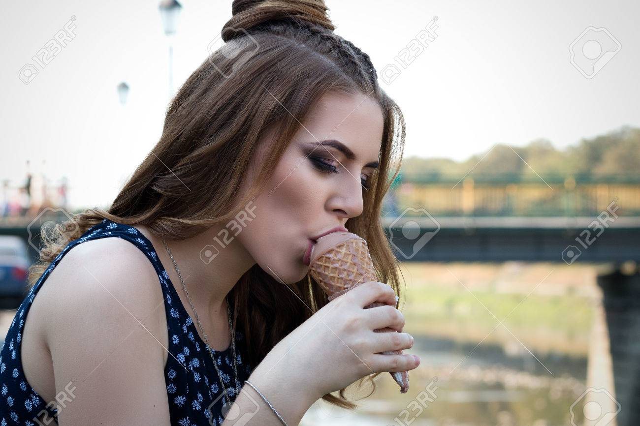 deb garber like sucking sexy photo dale mossburg recommends nudes over 30 pic