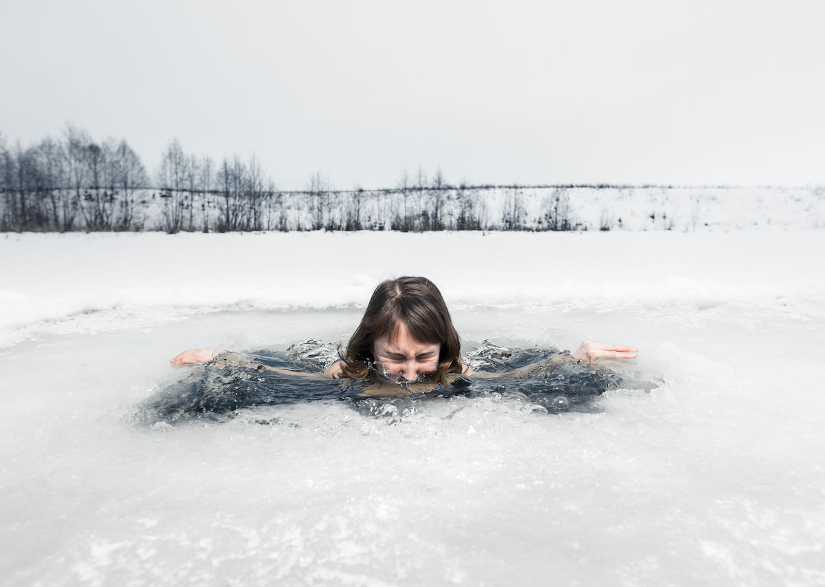 ice bath nude - uncensored porn sites blow and handjob