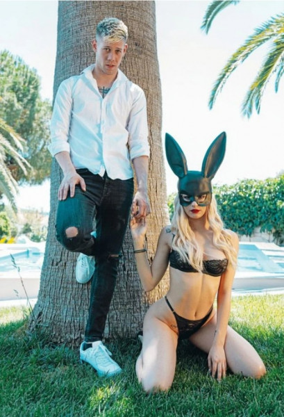 nek sinner - chloe ferry naked mattress store porn
