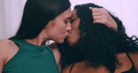 brandon behrendt recommends Black Lesbians Tongue Kissing