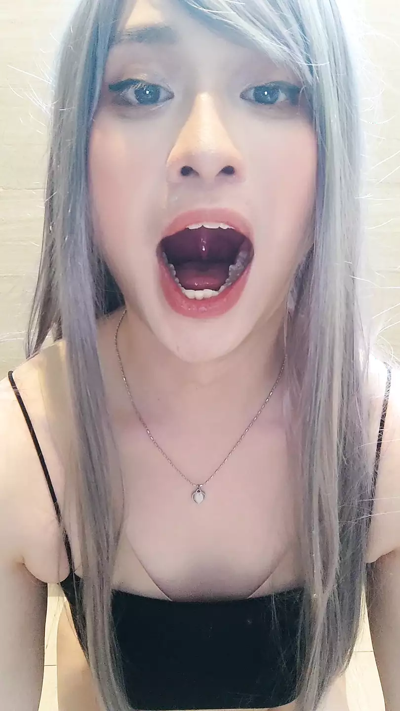 belle aguilar share livechat porn