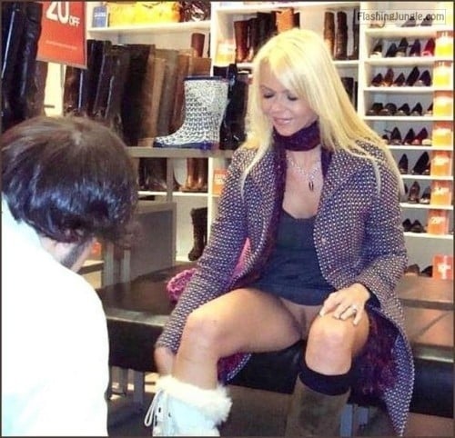 Best of Flashing no knickers