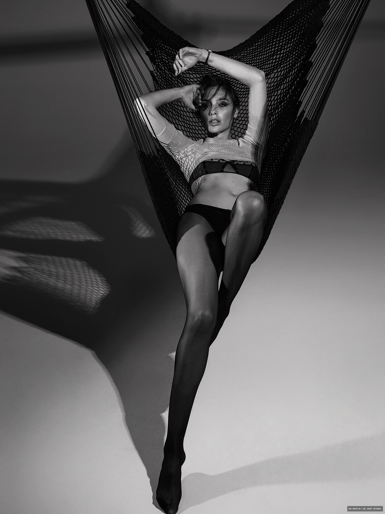 both reat recommends Gal Gadot Stocking