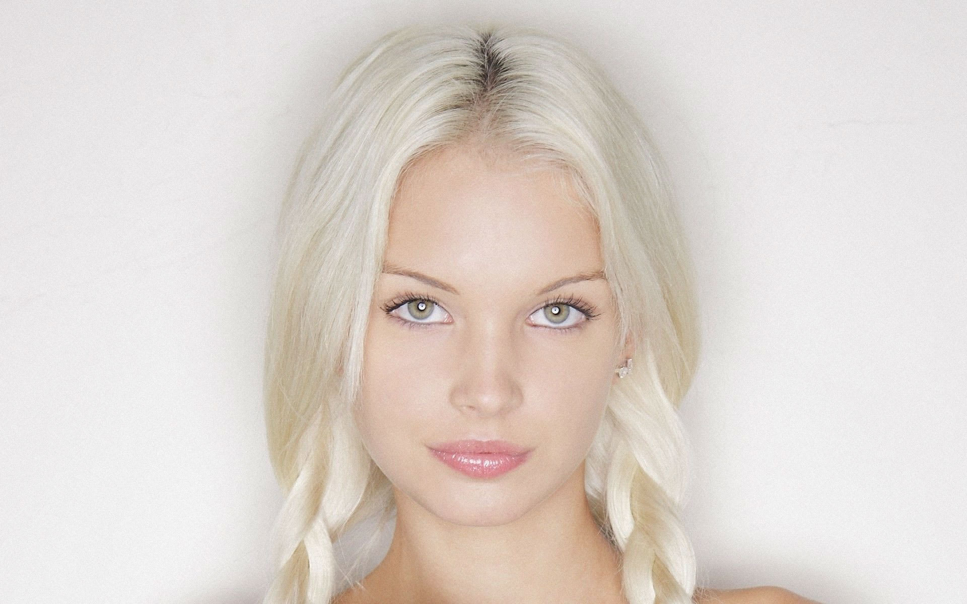 alyssa babyy recommends German Beautiful Porn