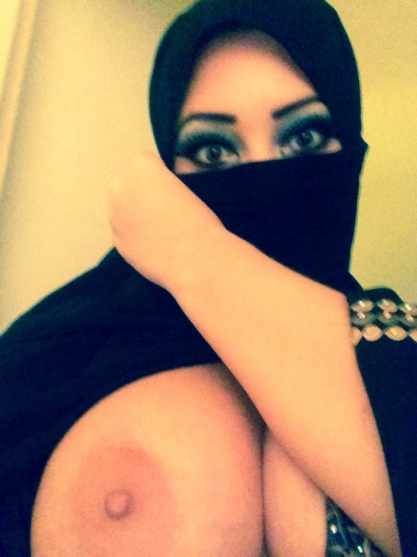 hijab bbw porn - meana wolf pornhub august ames pov