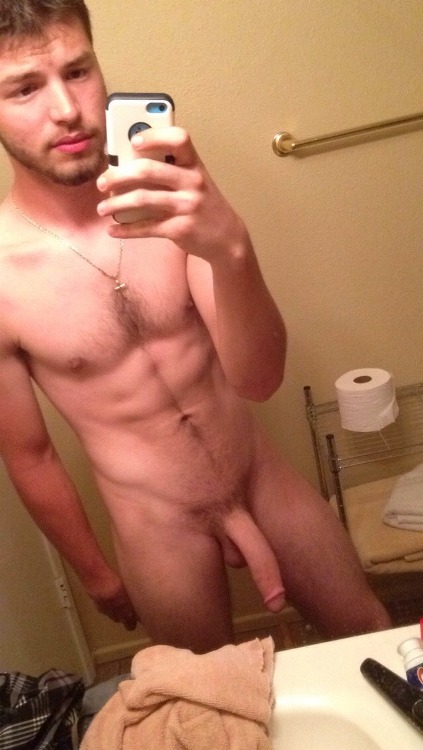 ain hana like hot naked straight dudes photo angie bermudez recommends hot naked straight dudes pic