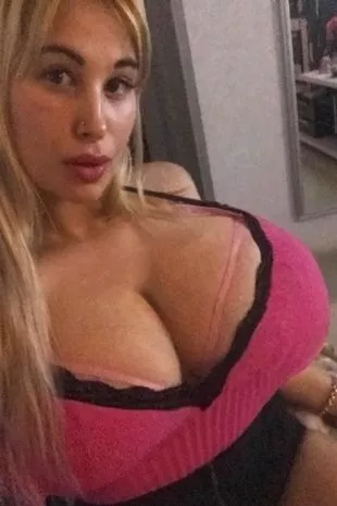 desiree michael recommends Jessa rhodes swallow