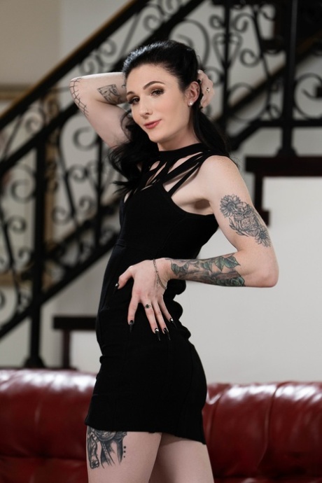 Izzy Wilde Nikki North girl jobs adan portillo recommends Izzy Wilde Nikki North