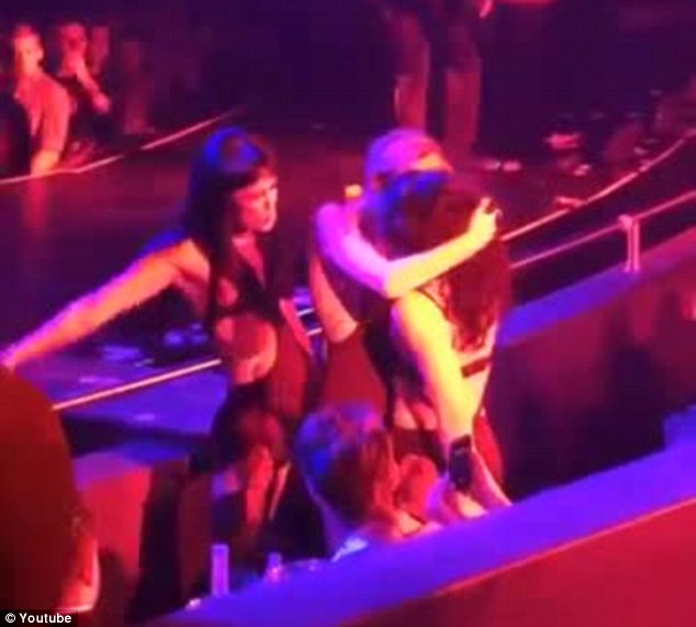 Best of aris cristobal's gallery michaeljulias porn abdulaziz a al omran add photo lesbian kissing grinding