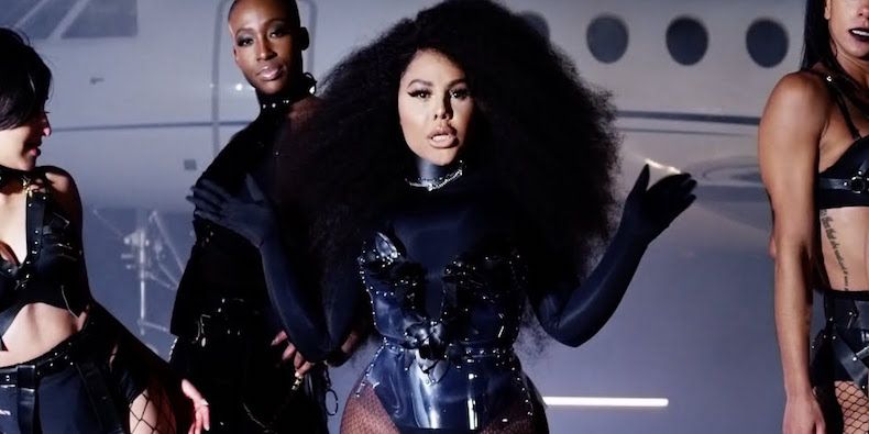 barbara bednar recommends lil kim porn pic