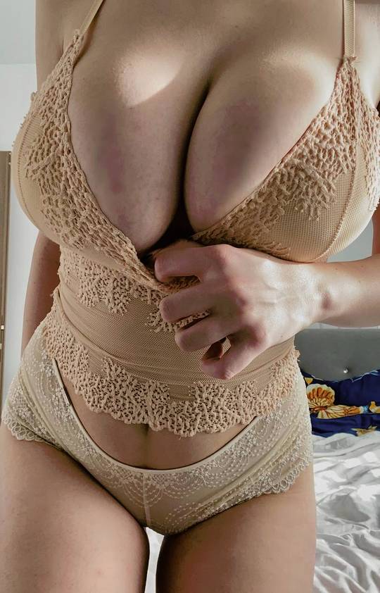 Bbw mature xxx painal gif Little Slvt drugged caption