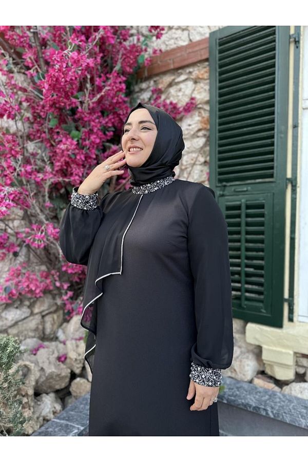 Best of molly little cumshot david allery share liza hijabi photos