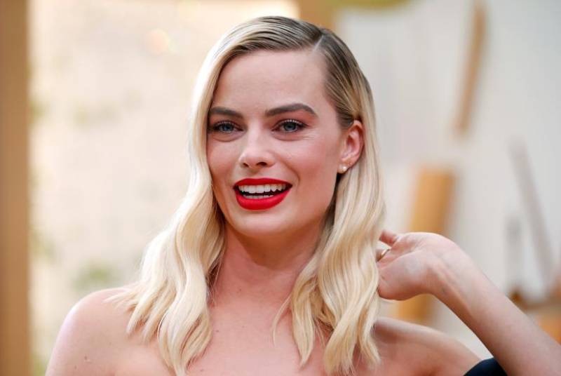 margot robbie frontal - height and weight of reese witherspoon yourporn sex