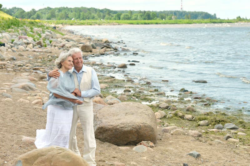 mature couple beach - seduced in public seven lives exposed