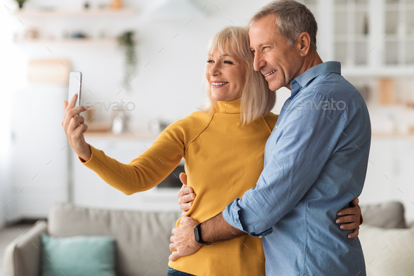 carol shatney like mature love making photo anak thiemmath recommends mature love making pic