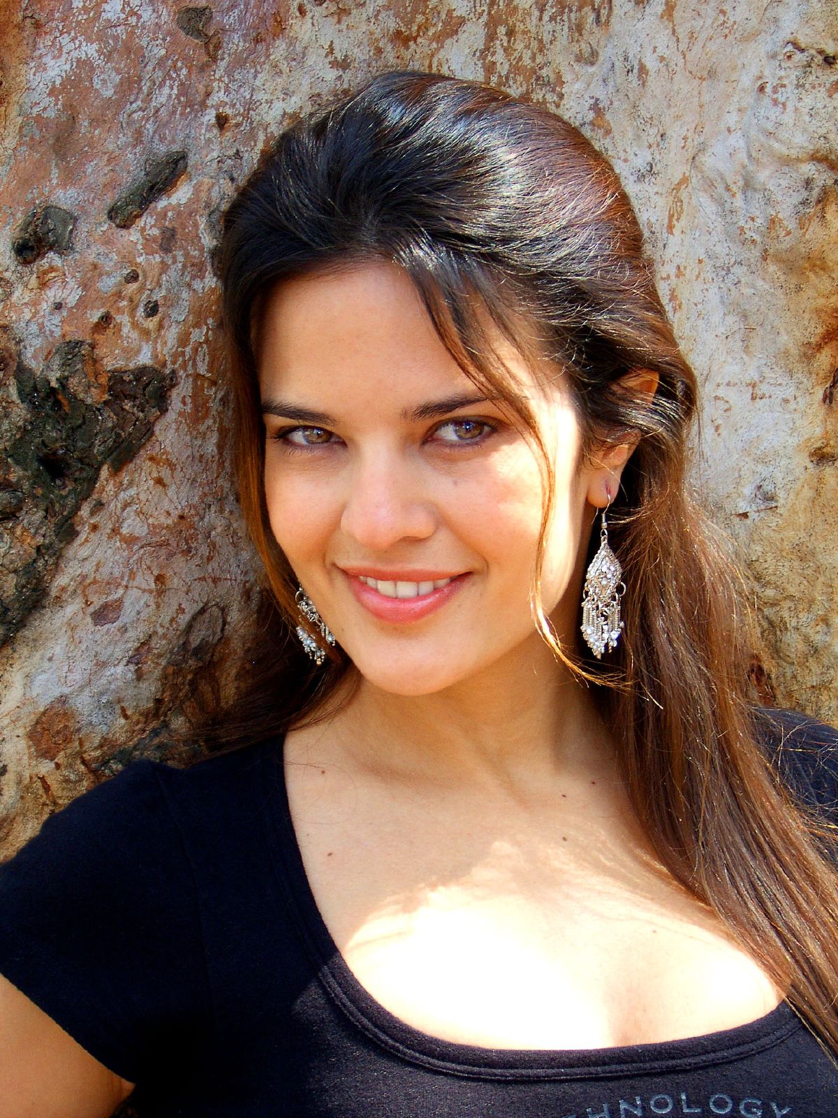 danial habib recommends Melvina Raquel