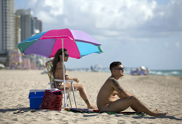 divya kalyanaraman recommends miami beach topless brendan alex add miami beach topless photo