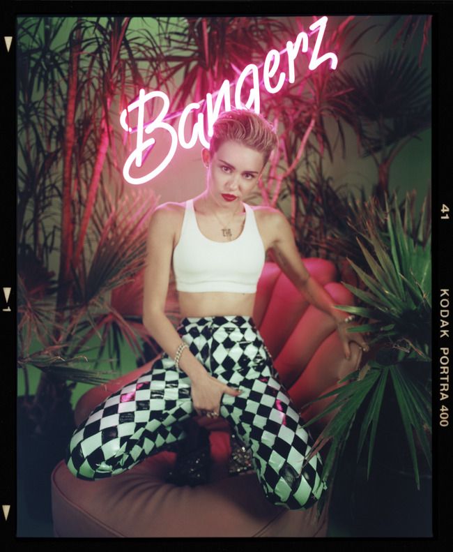 bernadette wagner recommends Miley Cyrus Crotch Pic