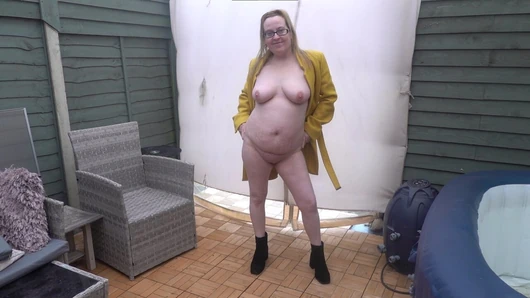 calin florea recommends My Wife Posing Naked