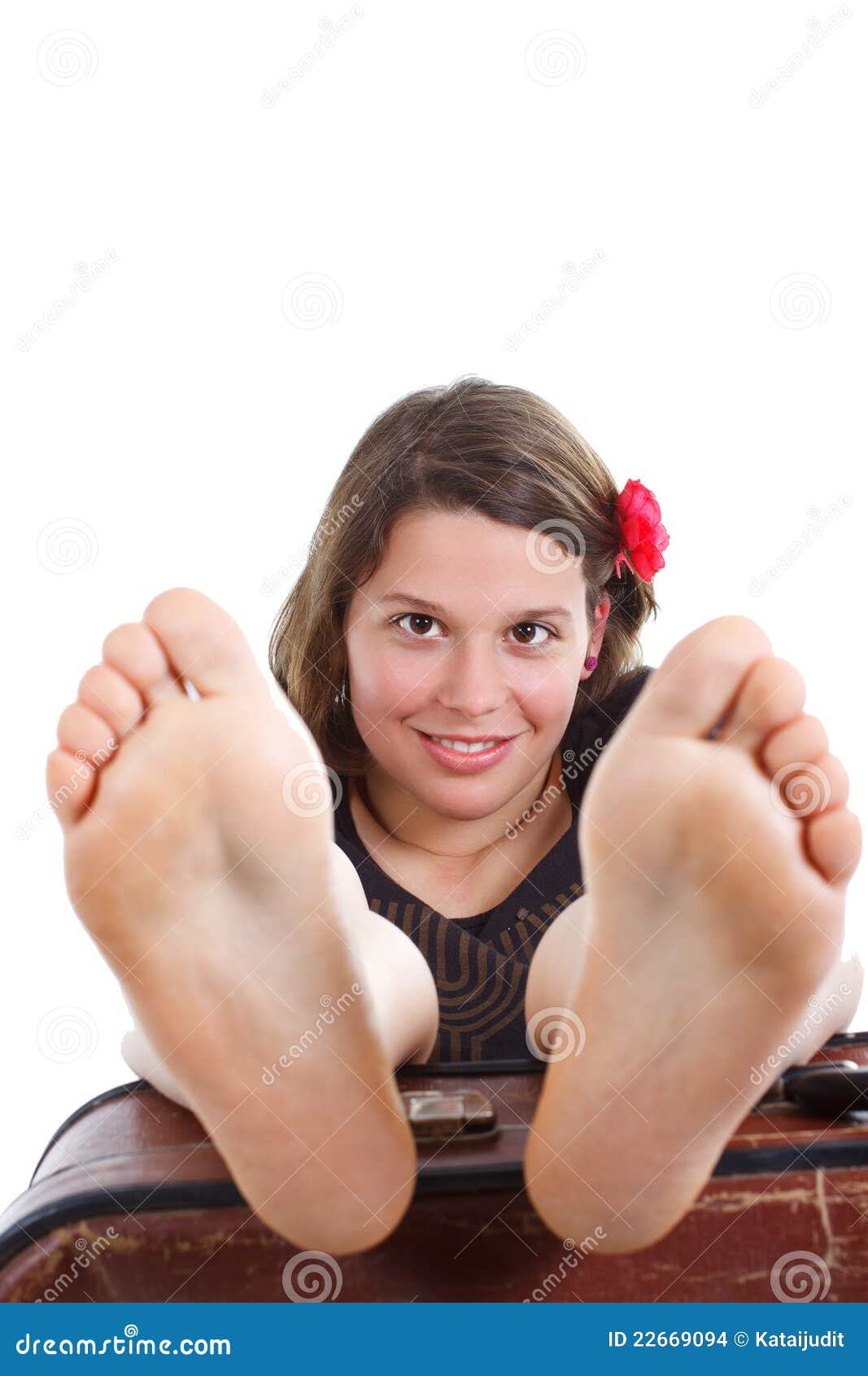 dallas harmon recommends naked barefoot women alex dimitri add naked barefoot women photo