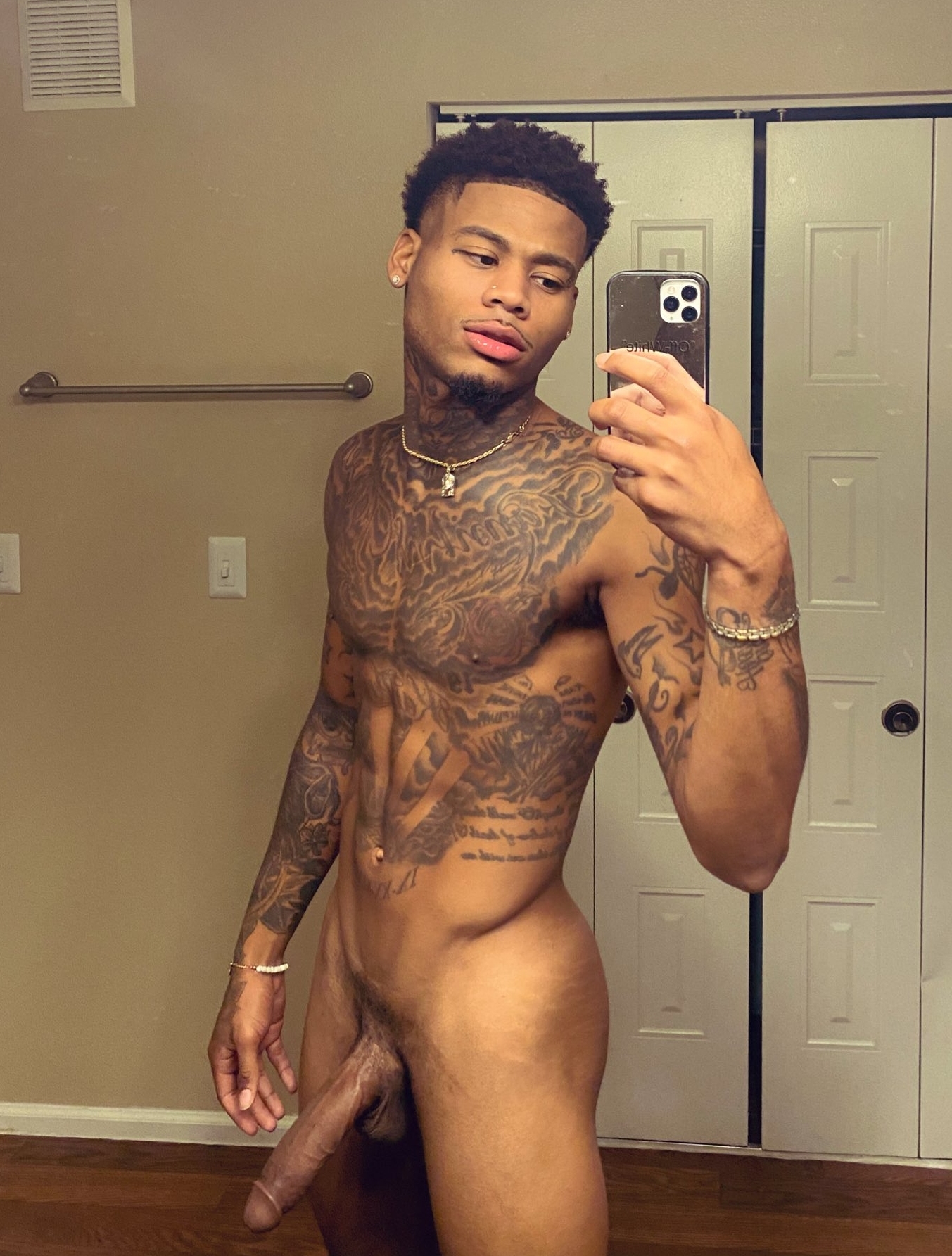 caesar contreras like black boys naked photo aira shin recommends streetblowjobs realitykings pic