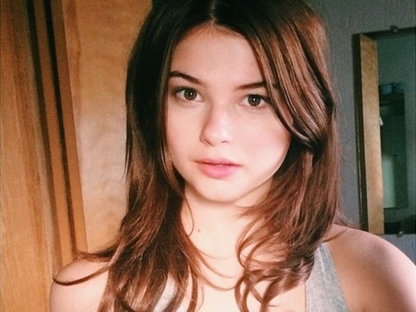 naked teenage females - jennifer dominic porn mary elizabeth winstead ass