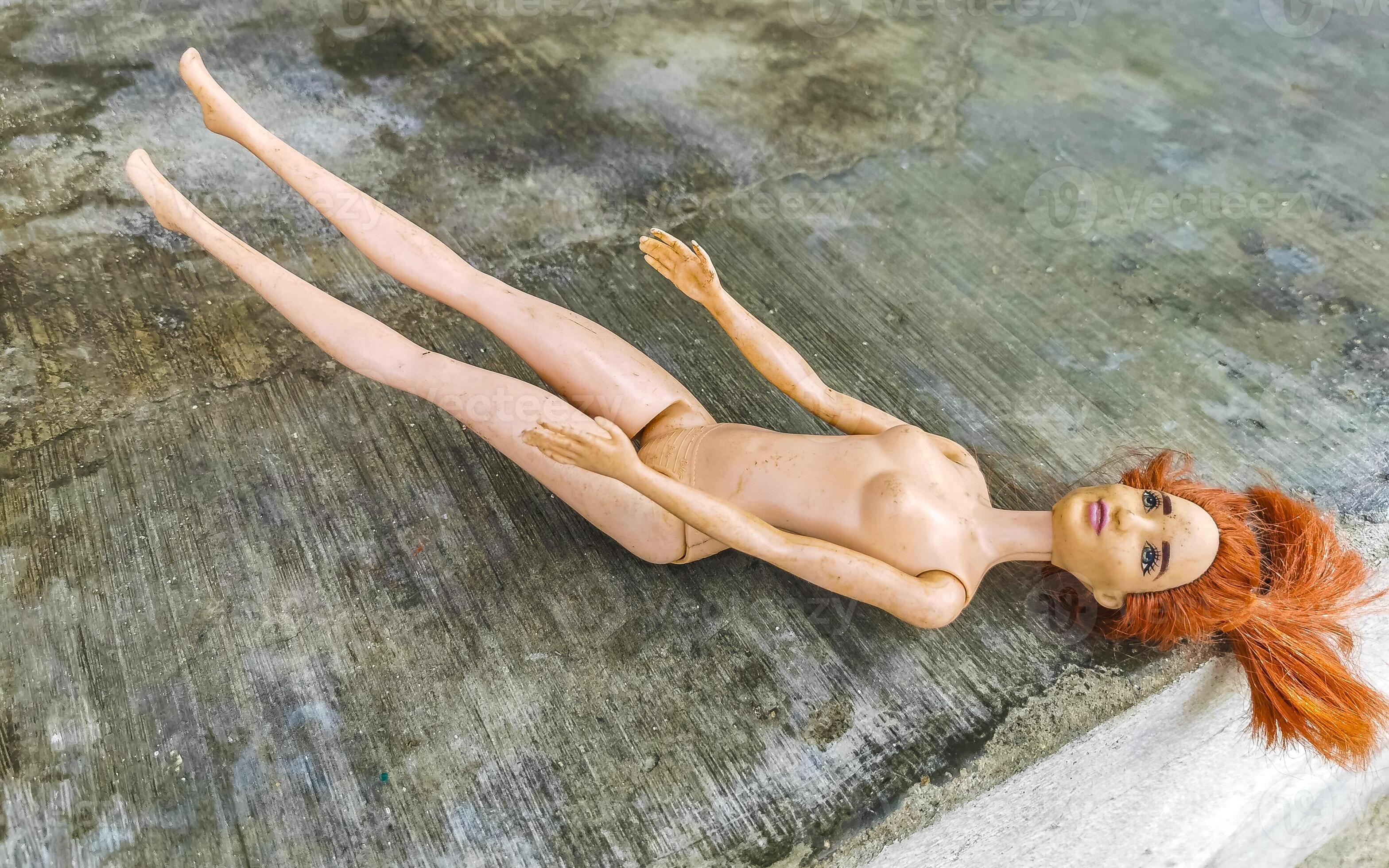 Top pics of brandon traughber's XXX archive danielle claire deboma add photo