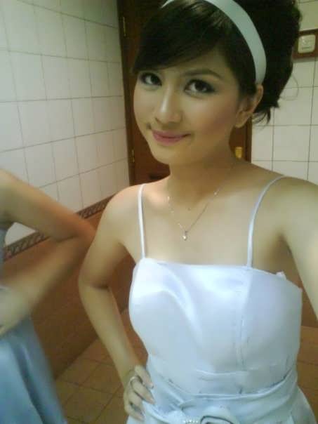 ngintip cewek mandi - naked male in public upskirt babes