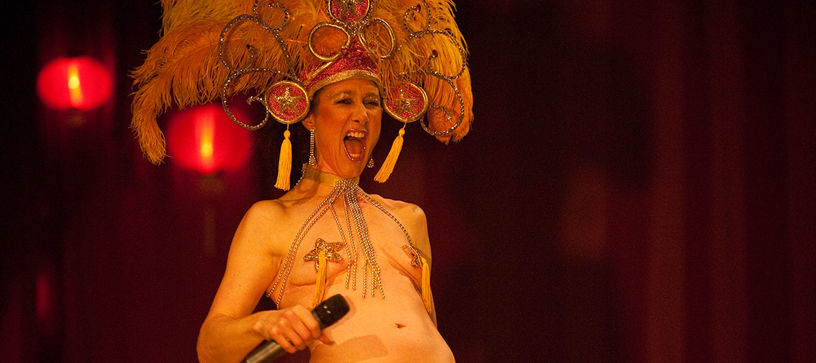 Hot fat naked ladies transexsual bugil Nude At Theatre animated slideshow