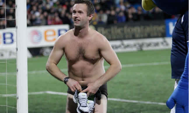 Rough anal mature u kqzvo Nude Football Player for bed