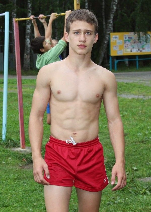 nude teenage guys - brad montana gf cheats with bbc