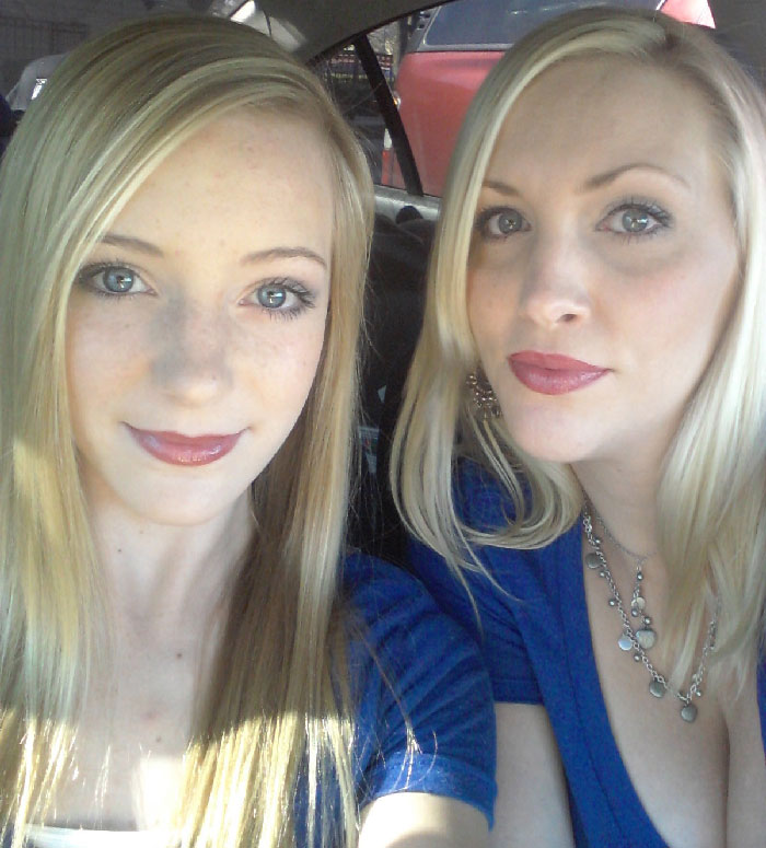 real mom daughter naked - alura jenson riding dominican poison cam