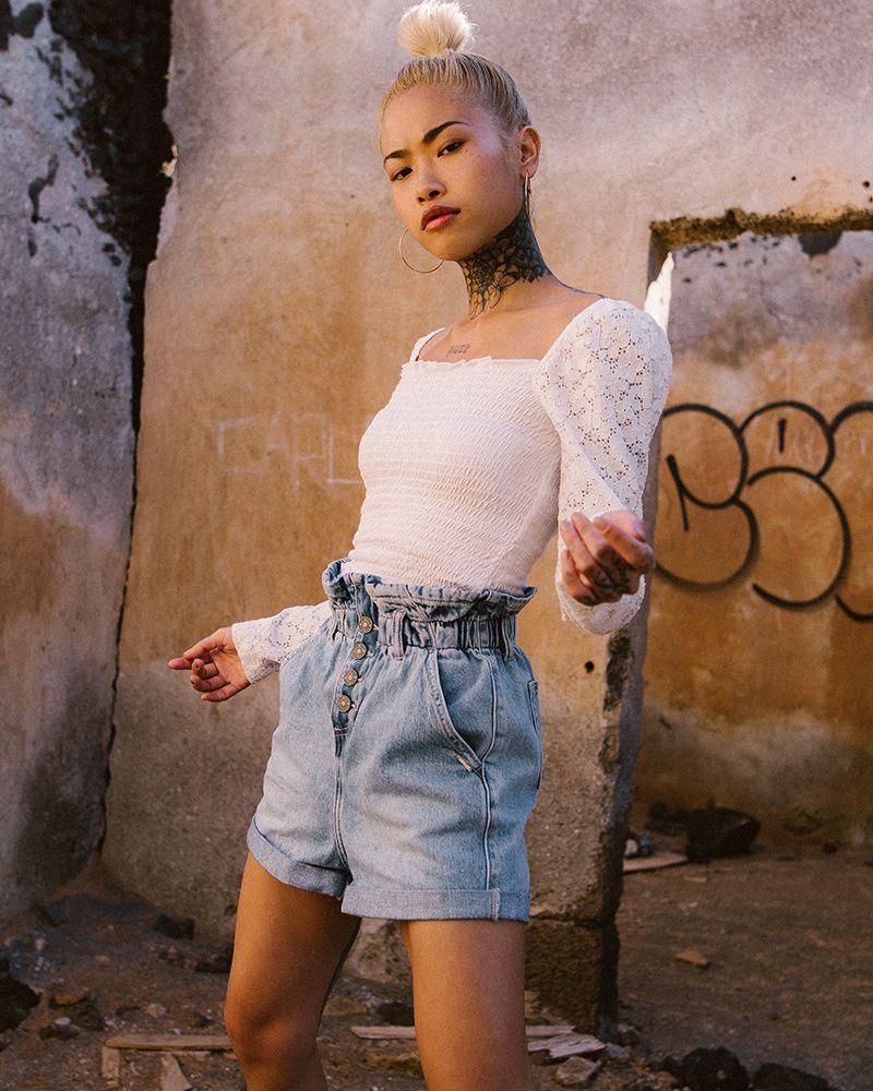 annie benales recommends roxanne shorte amelie caron add roxanne shorte photo