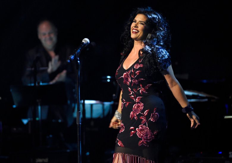 daniela dominguez recommends selena del rio debora richard add selena del rio photo