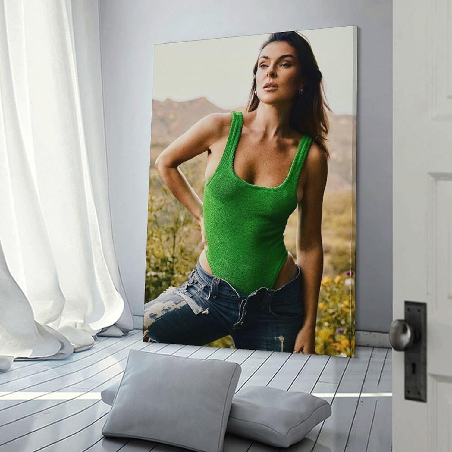 arias clark recommends Serinda Swan Sexy