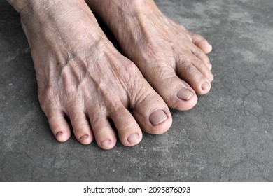sexy gilf feet by boar sexy gilf feet