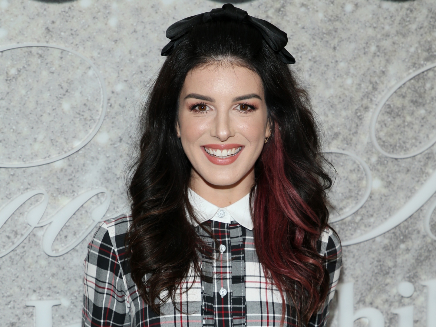 Ada kham porn spit ashtray Shenae Grimes Nude boys pictures