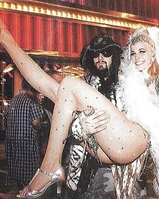 aaron gayles recommends Sherri Moon Zombie Nude