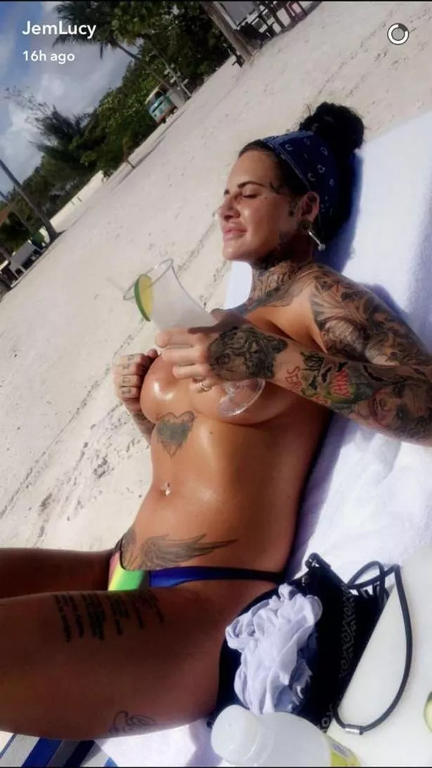 caroline chamberlain share ralph woods porn