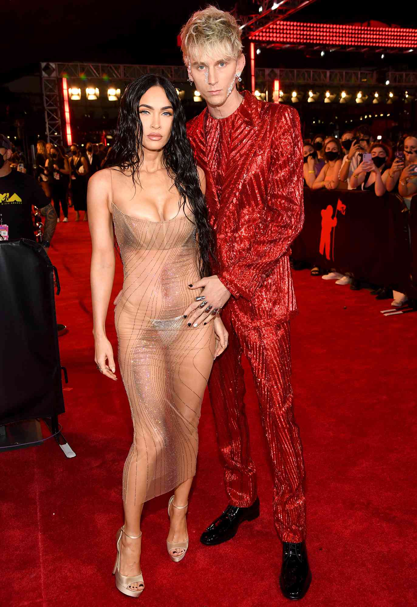 dua lipa nude pictures
