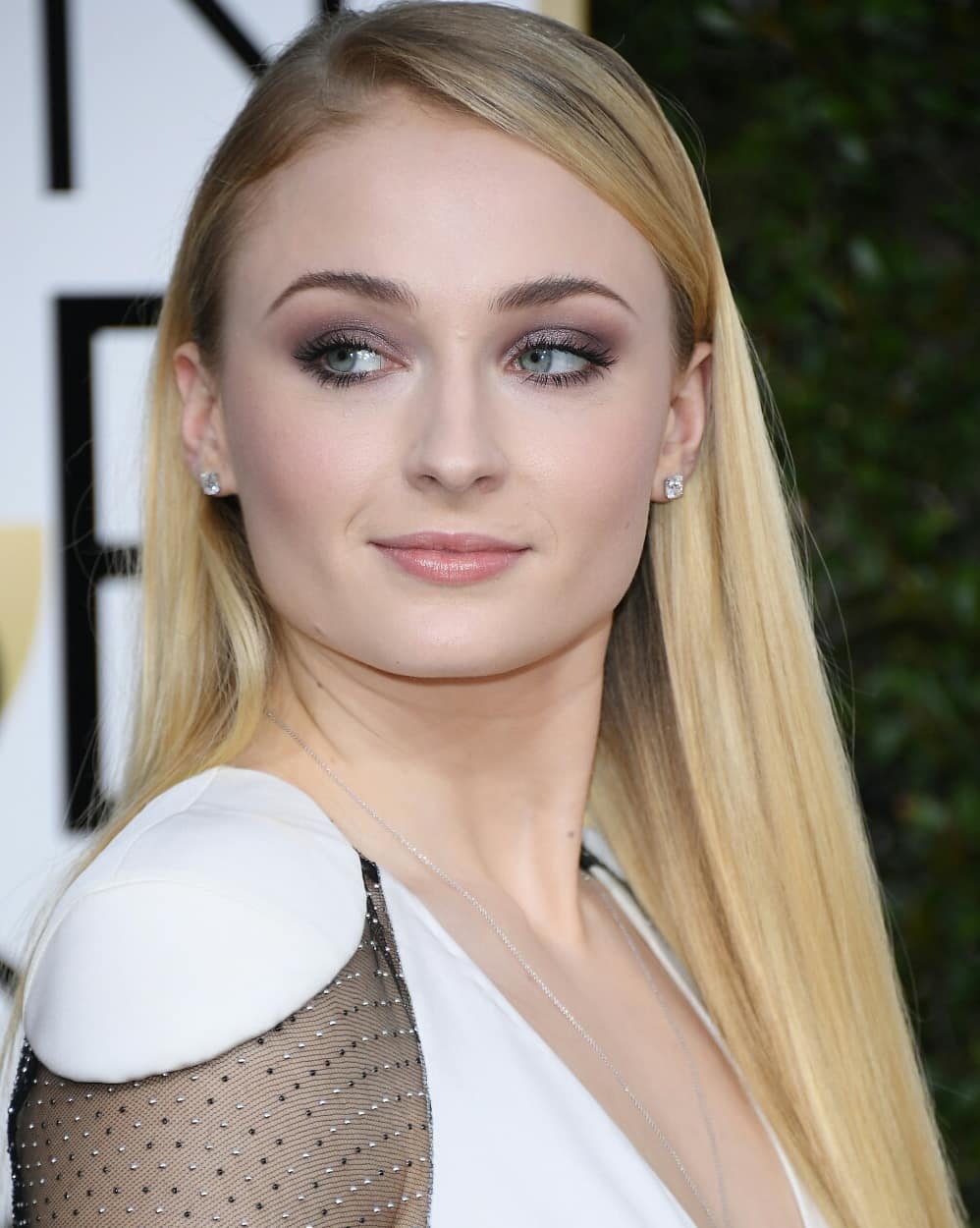 sophie turner njde - riley reid cuck sun aura resort
