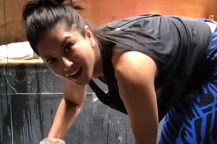Best of Sunny leone bathing