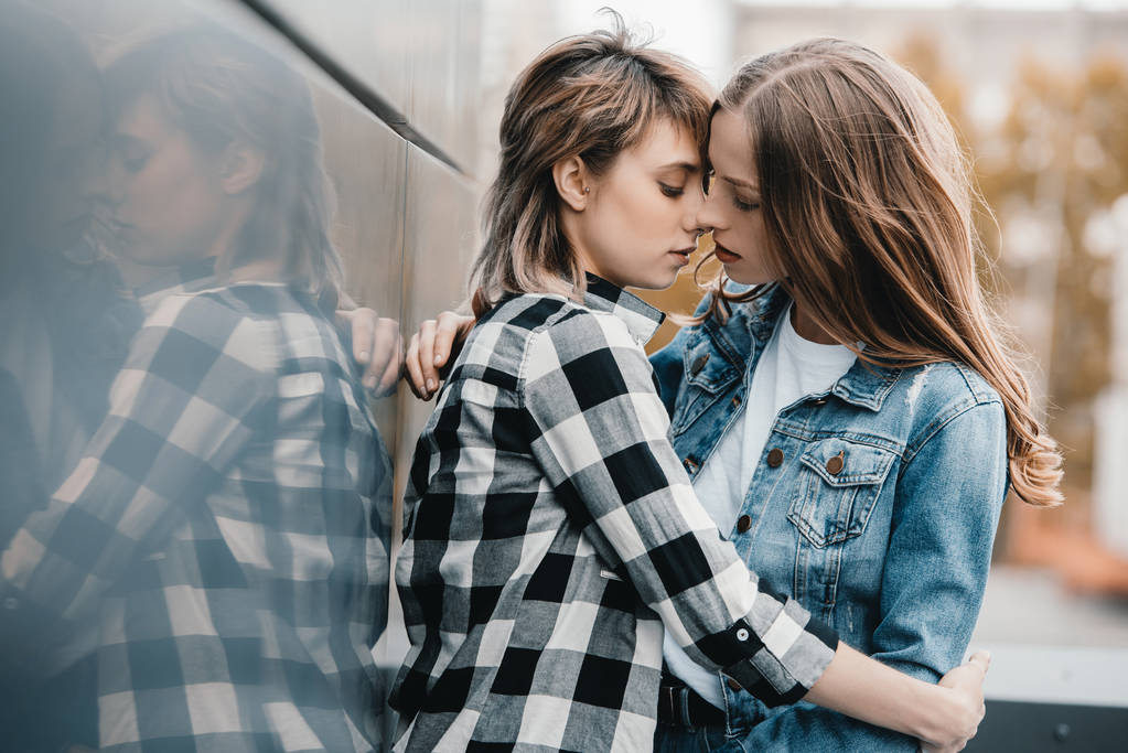 Best of billy fahey's gallery emily willis ricky johnson de nicholas add photo teens amateur lesbian