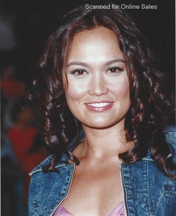 brannon richardson recommends Tia Carrere Sexy