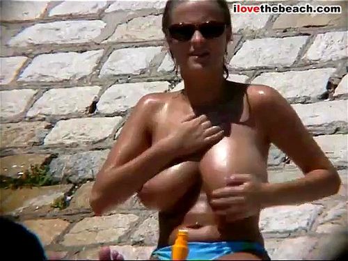 Tities At The Beach chat affair