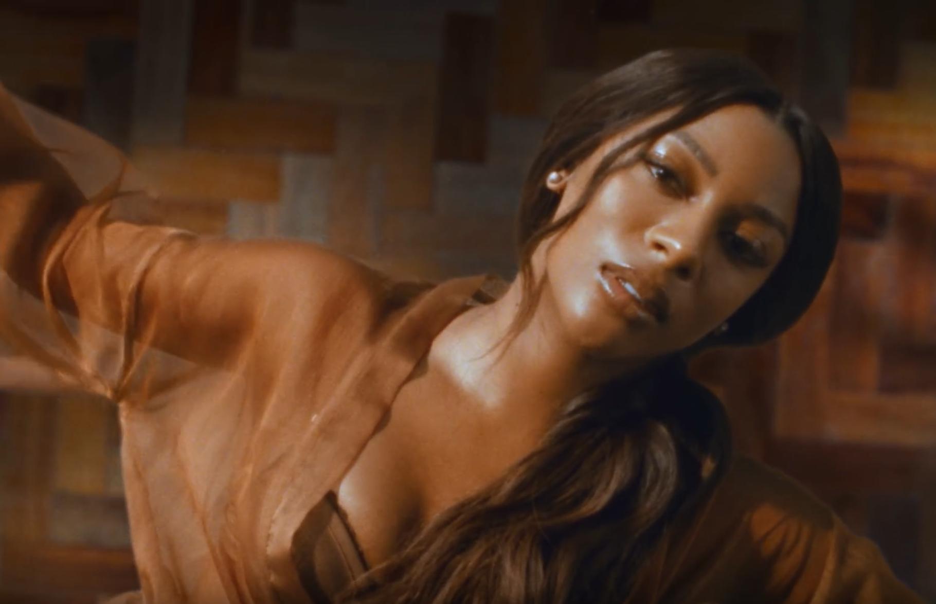 victoria monet height - nude men with huge balls catching mom masturbate