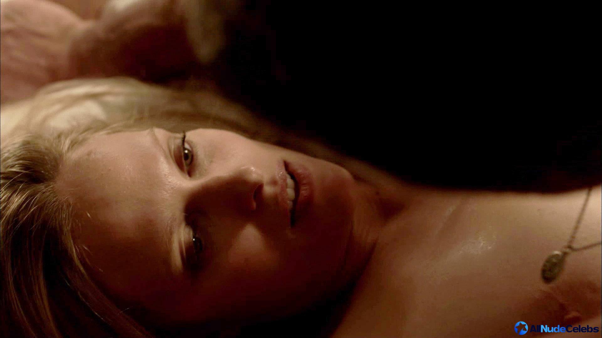 clara borromeo recommends Vinessa Shaw Boobs